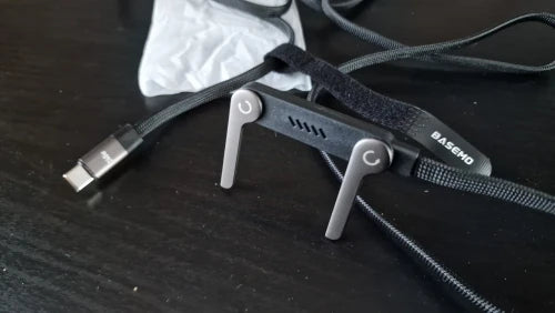 Mekhi Xiong, Professional Product Reviewer